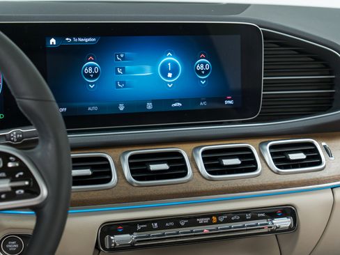 Used 2020 Mercedes-Benz GLE 350 4MATIC image 19