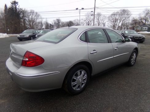 Used 2008 Buick LaCrosse CX image 5