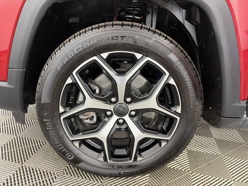 Used 2025 Jeep Compass Limited AWD/4WD image 13