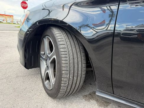 Used 2014 Mercedes-Benz CLA 250 image 16