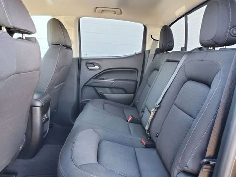 Certified 2022 GMC Canyon Elevation w/ Trailering Package image 30