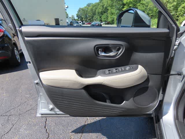 Certified 2024 Honda HR-V EX-L image 15