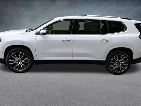 New 2026 GMC Acadia Denali Ultimate w/ LPO, Floor Liner Package AWD/4WD image 4