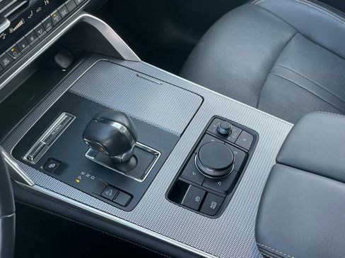 Certified 2024 MAZDA CX-90 Plug-In Hybrid w/ Premium Pkg image 28