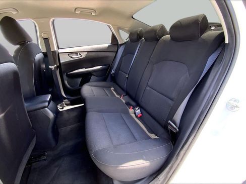 Used 2021 Kia Forte LXS FWD image 20