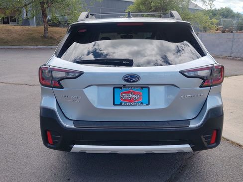 Used 2020 Subaru Outback Limited w/ Popular Package #2 image 4