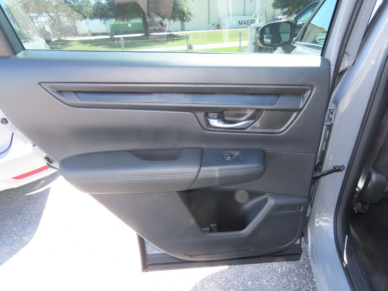 Used 2024 Honda CR-V LX image 27
