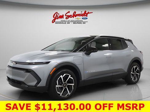 New 2026 Chevrolet Equinox EV LT image 2