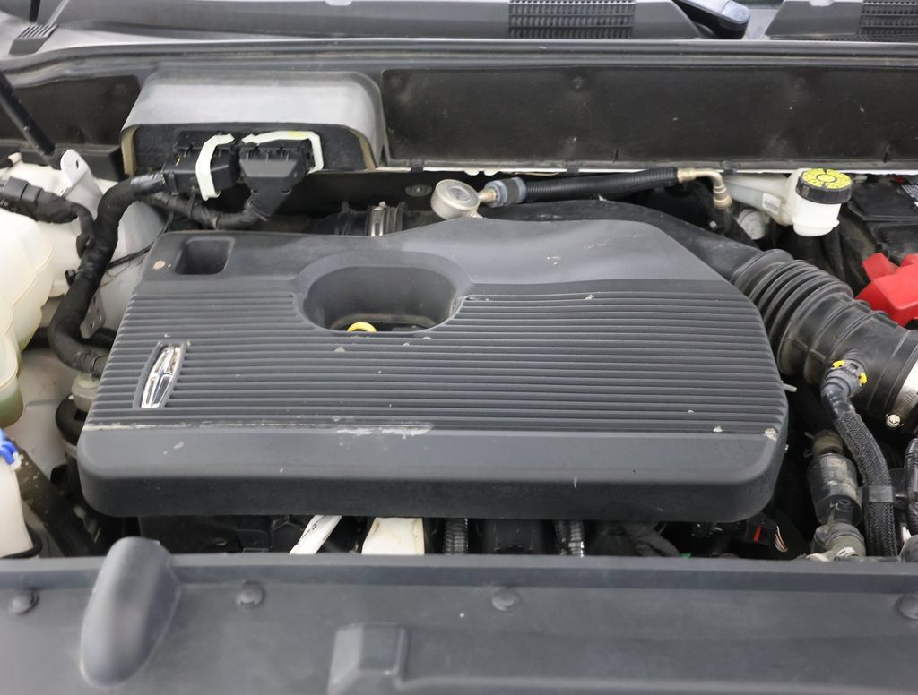 Used 2019 Lincoln Nautilus Reserve AWD/4WD image 28