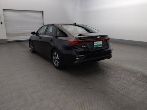 Used 2021 Kia Forte LXS FWD image 5