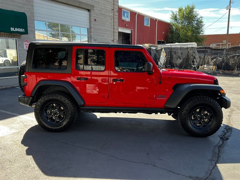 Used 2023 Jeep Wrangler Unlimited w/ Cold Weather Group AWD/4WD image 9