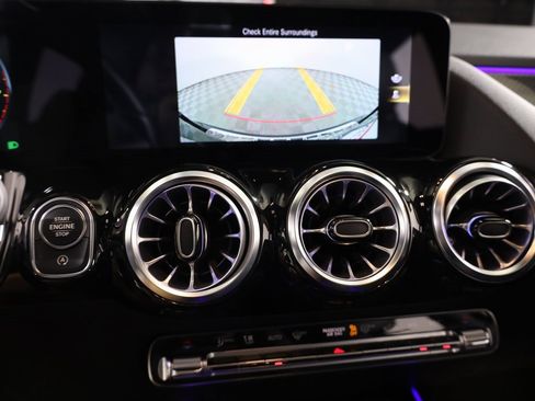 Certified 2022 Mercedes-Benz GLA 250 4MATIC image 54