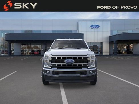 New 2026 Ford F550 4x4 Regular Cab Super Duty image 7