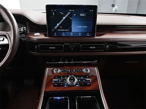 Used 2020 Lincoln Aviator Black Label w/ Dynamic Handling Package image 29