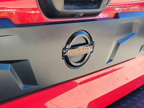 Certified 2020 Nissan Titan PRO-4X w/ Pro-4x Convenience Package image 12