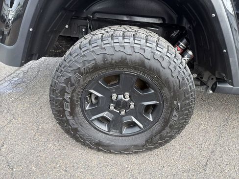 Used 2022 Jeep Gladiator Mojave w/ LED Lighting Group AWD/4WD image 32
