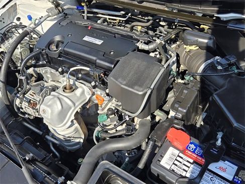 Used 2017 Honda Accord Sport image 18