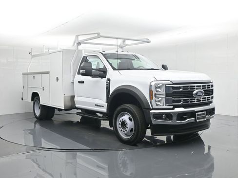 New 2024 Ford F450 XL w/ XL Chrome Package image 61