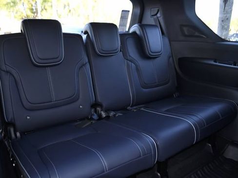 New 2026 INFINITI QX80 4WD w/ Sport Exterior Package image 32