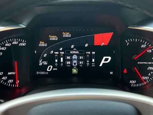 Used 2019 Chevrolet Corvette Stingray Coupe RWD image 24