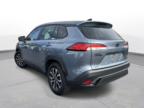 Used 2025 Toyota Corolla Cross AWD Hybrid image 8