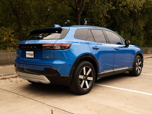 Used 2024 Honda Prologue Touring image 9