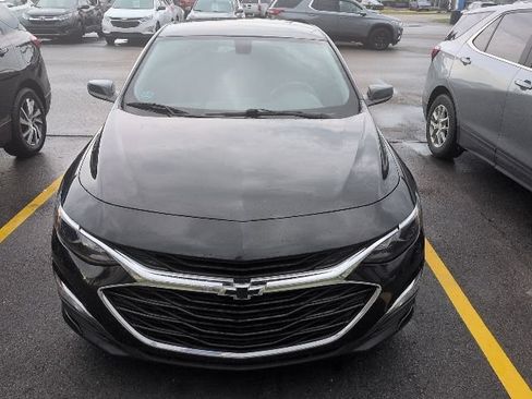Used 2021 Chevrolet Malibu RS w/ LPO, Convenience Package 2 FWD image 2