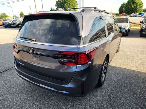 New 2026 Honda Odyssey EX-L image 4