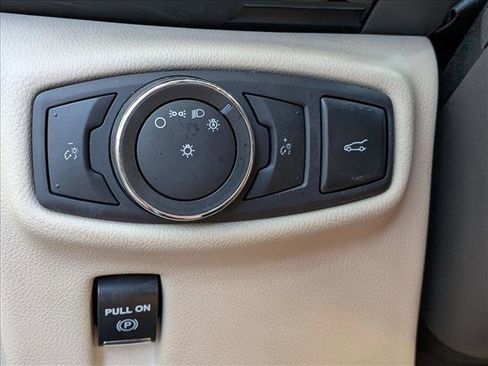 Used 2016 Lincoln MKX Select w/ Select Plus Package image 12