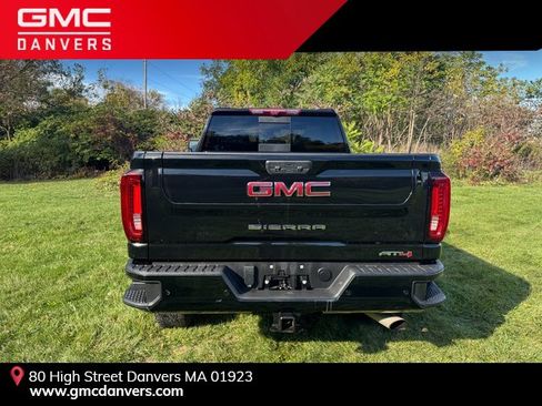 Used 2023 GMC Sierra 2500 AT4 w/ AT4 Premium Plus Package image 4