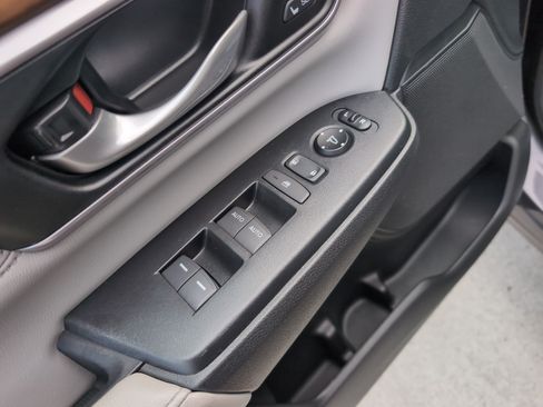 Used 2018 Honda CR-V EX-L image 15