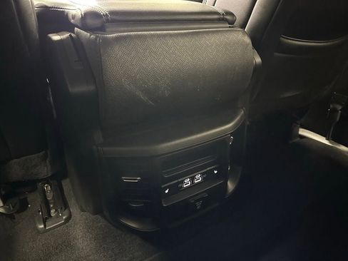 Used 2025 RAM 1500 Laramie image 46