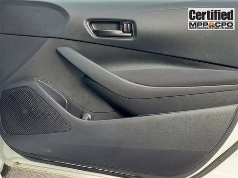 Used 2024 Toyota Corolla LE image 14