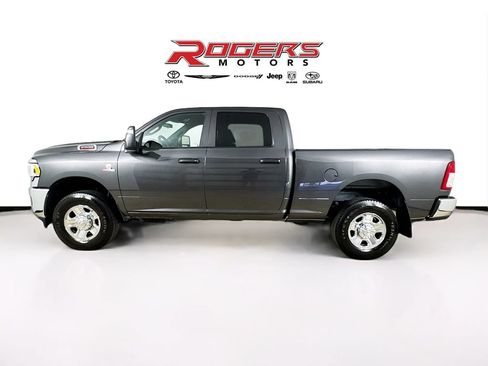 Certified 2024 RAM 2500 Tradesman w/ Chrome Appearance Group AWD/4WD image 4