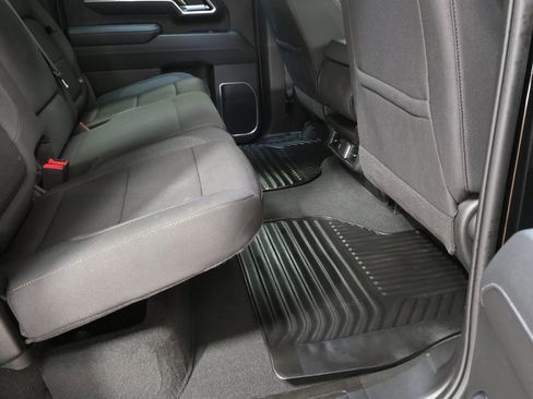 Used 2025 Chevrolet Silverado 2500 LT w/ Z71 Chrome Sport Edition image 16