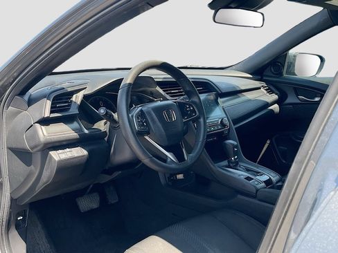 Used 2019 Honda Civic EX image 9
