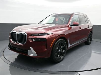New 2025 BMW X7 xDrive40i w/ Premium Package