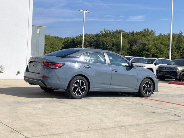 Used 2024 Nissan Sentra SV FWD image 8