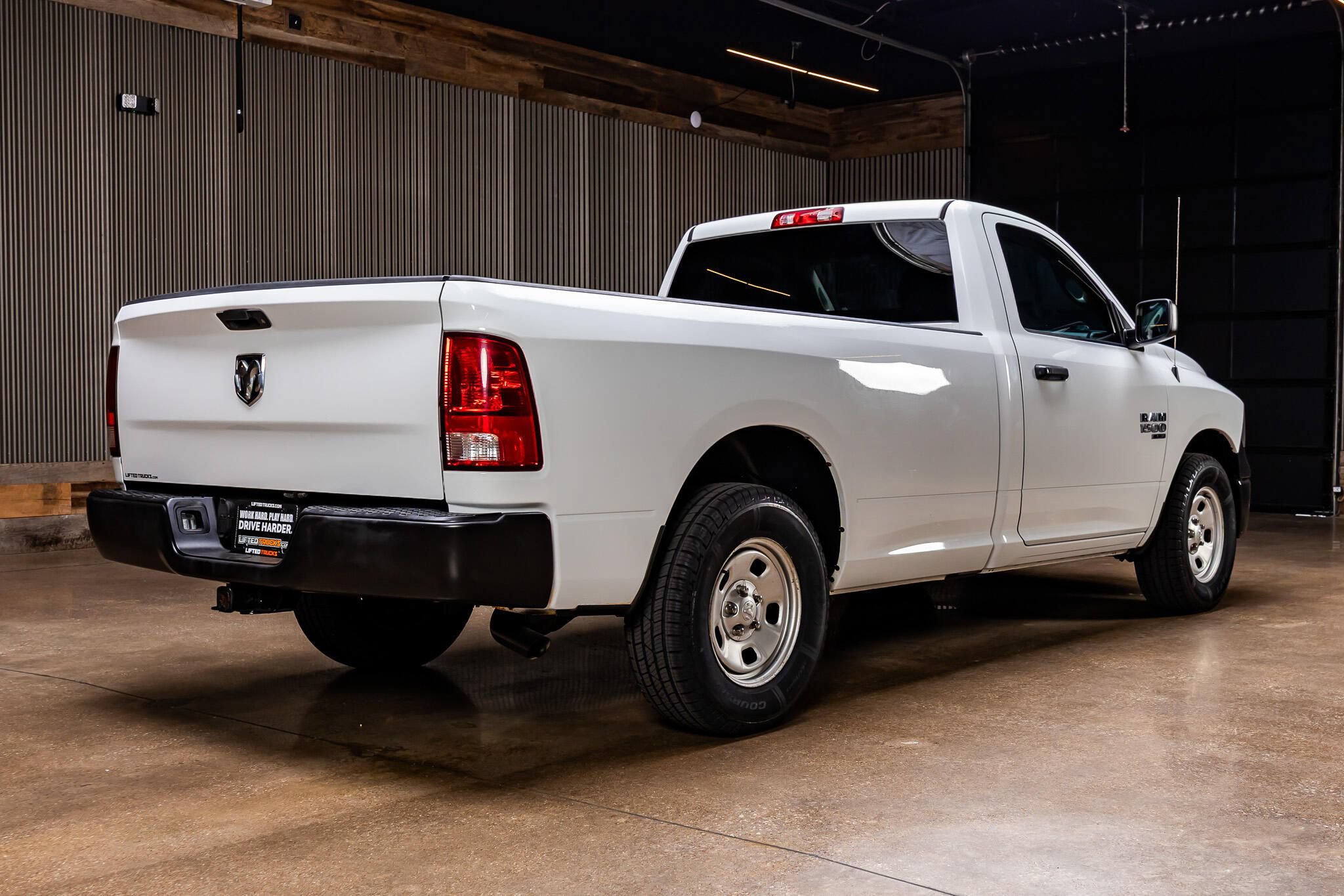 Used 2021 RAM 1500 Tradesman RWD image 9