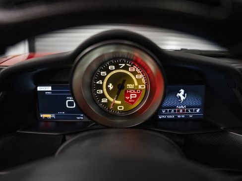 Used 2019 Ferrari 488 Pista Coupe RWD image 44