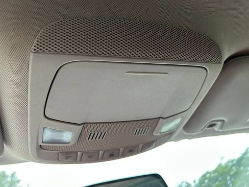 Used 2015 Ford Fusion SE w/ Equipment Group 201A FWD image 29