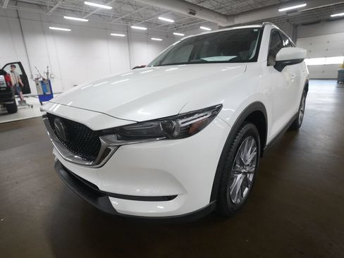 Used 2019 MAZDA CX-5 Grand Touring w/ GT Premium Package AWD/4WD image 12
