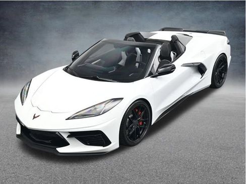 Used 2023 Chevrolet Corvette Stingray Preferred Conv w/ Z51 Performance Package RWD image 32