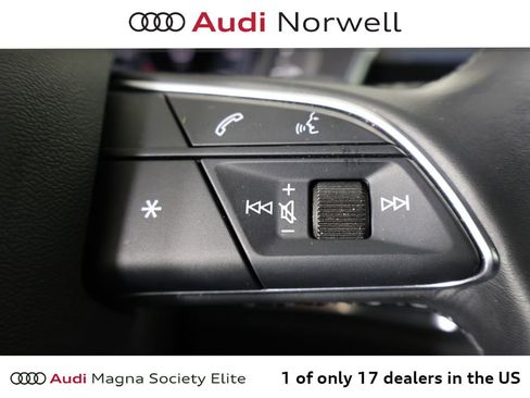 Used 2023 Audi Q3 2.0T Premium Plus w/ Premium Plus Package AWD/4WD image 29