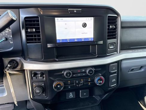 Used 2025 Ford F450 XLT AWD/4WD image 24
