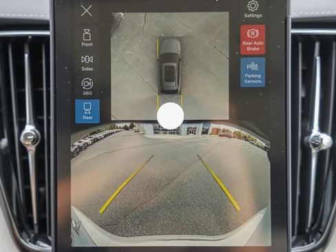 New 2027 Volvo XC60 B5 Ultra AWD/4WD image 45