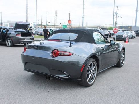 Used 2021 MAZDA MX-5 Miata Grand Touring RWD image 29