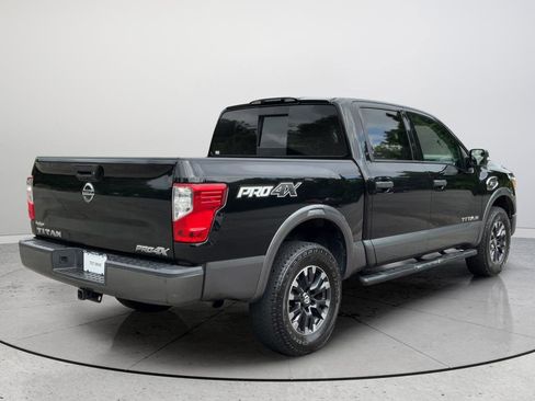 Used 2017 Nissan Titan PRO-4X AWD/4WD image 7