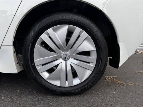 Used 2025 Nissan Leaf S FWD image 26