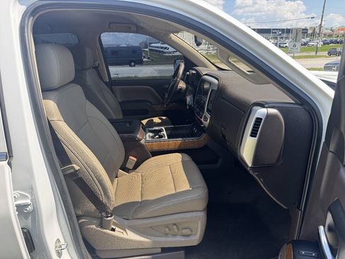 Used 2017 GMC Sierra 1500 SLT w/ SLT Premium Package AWD/4WD image 14